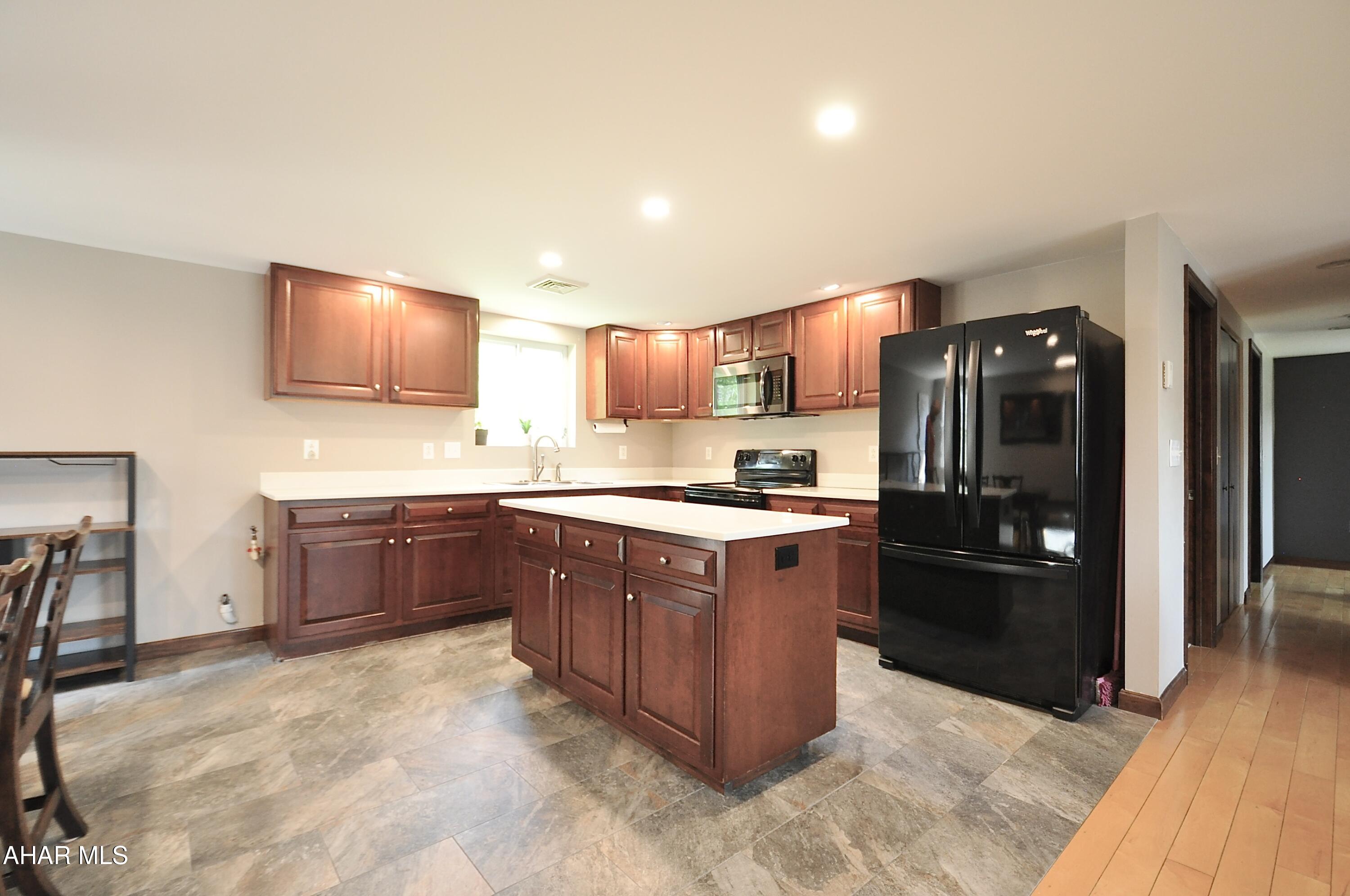 11352 Raystown Road Saxton, PA 16678 - Photo 8 of 47