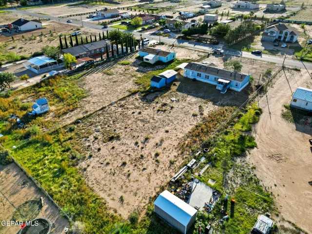 a picture of city view