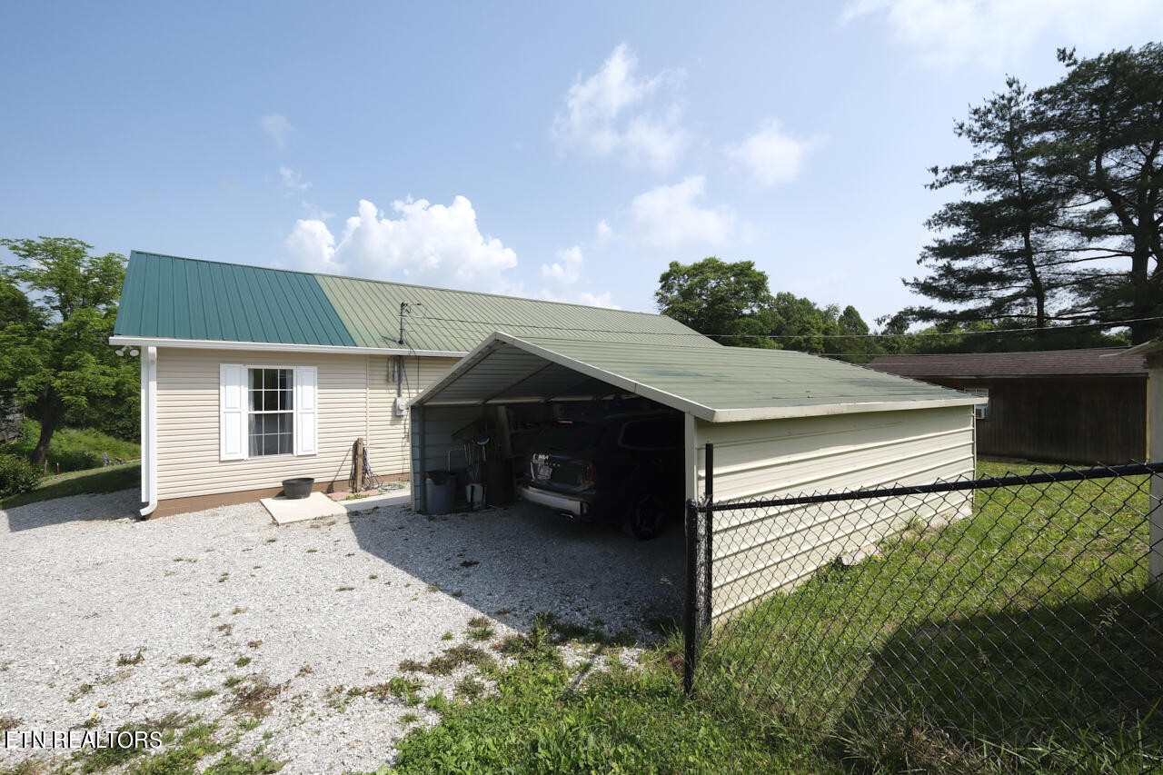 1526 Long Hollow Road La Follette, TN 37766 - Photo 51 of 60 Gallery Image 51