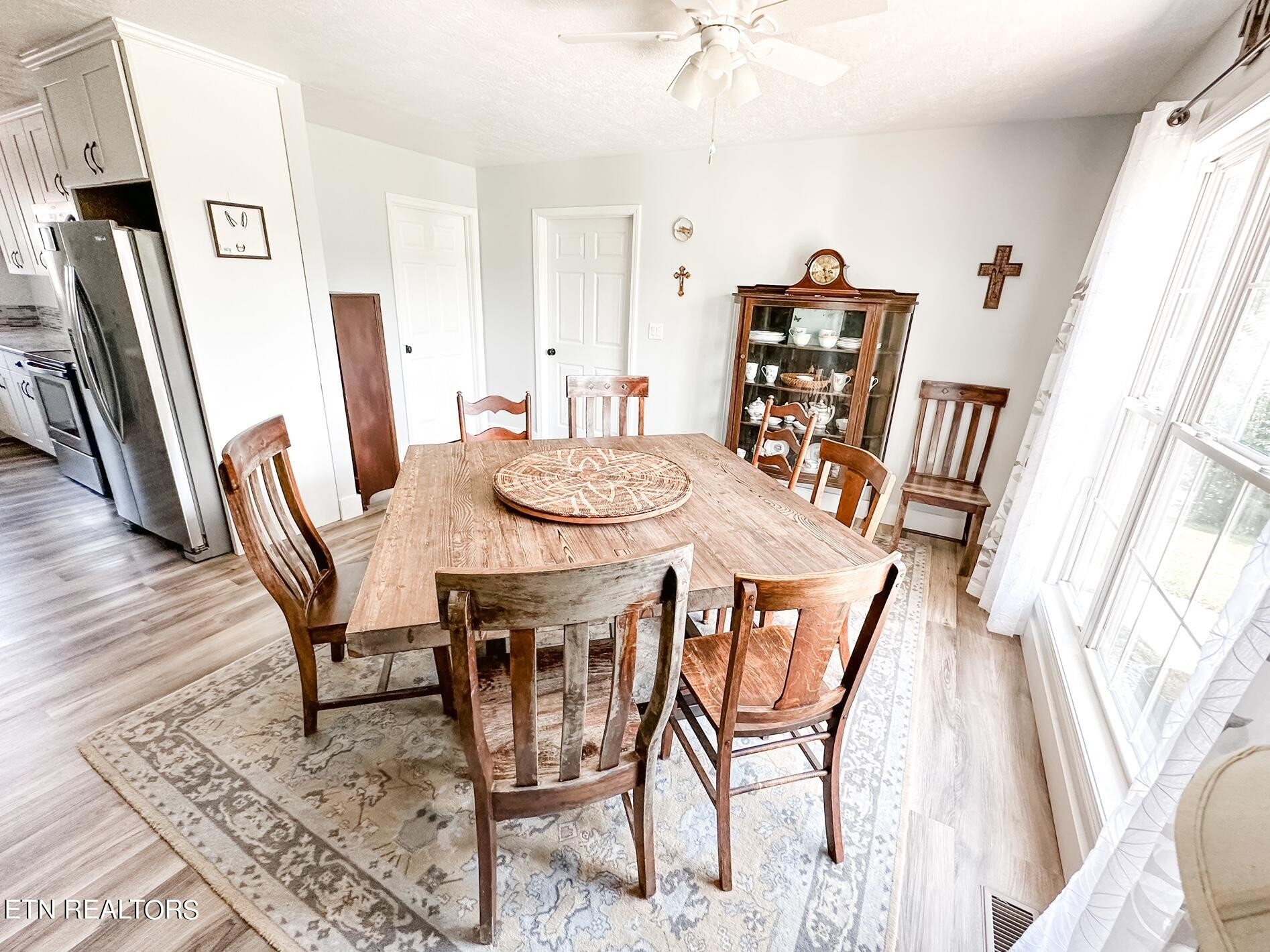 1526 Long Hollow Road La Follette, TN 37766 - Photo 8 of 60 Gallery Image 8