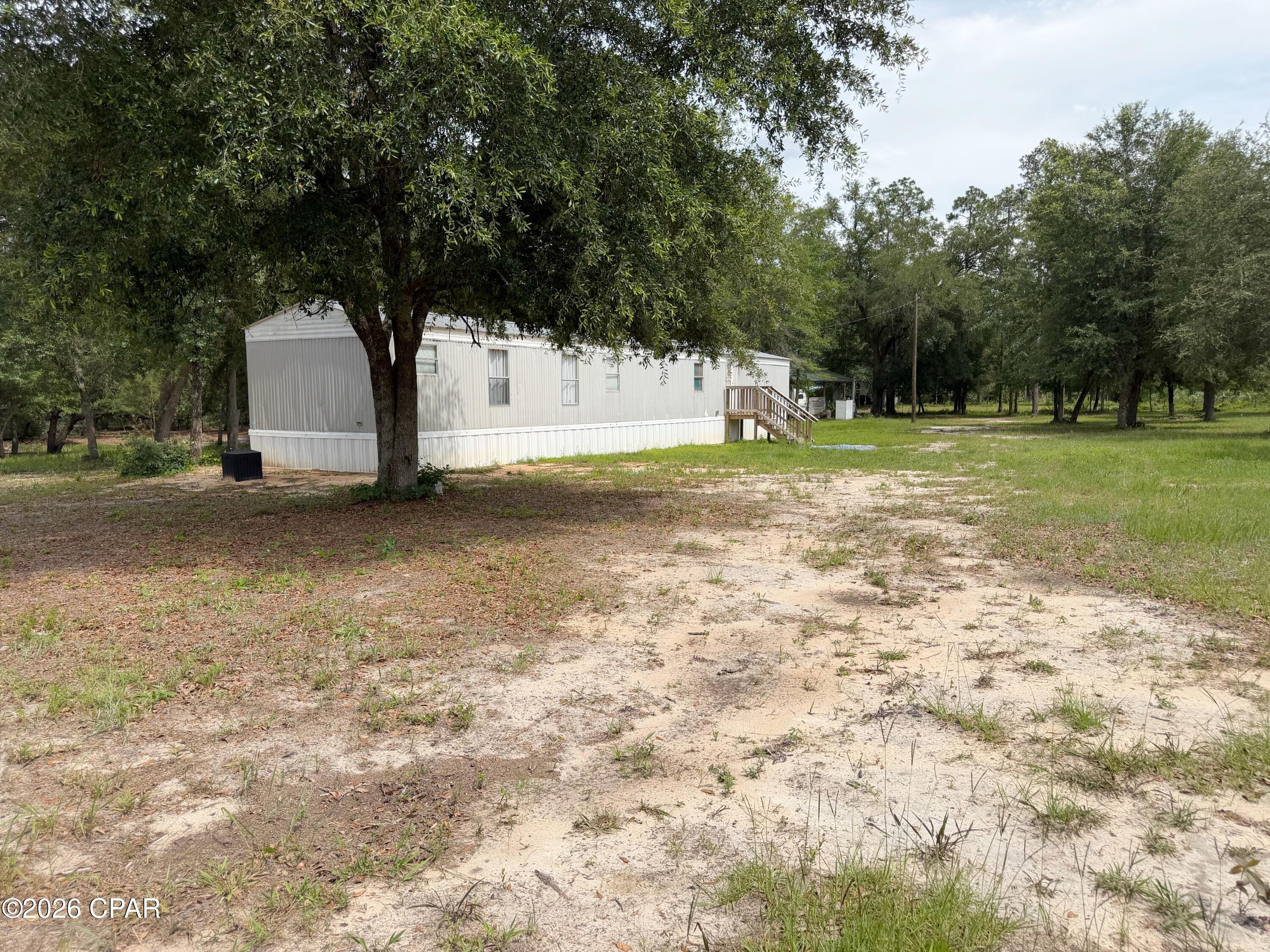 4304 Thunder Road Sneads, FL 32460 - Photo 17 of 27