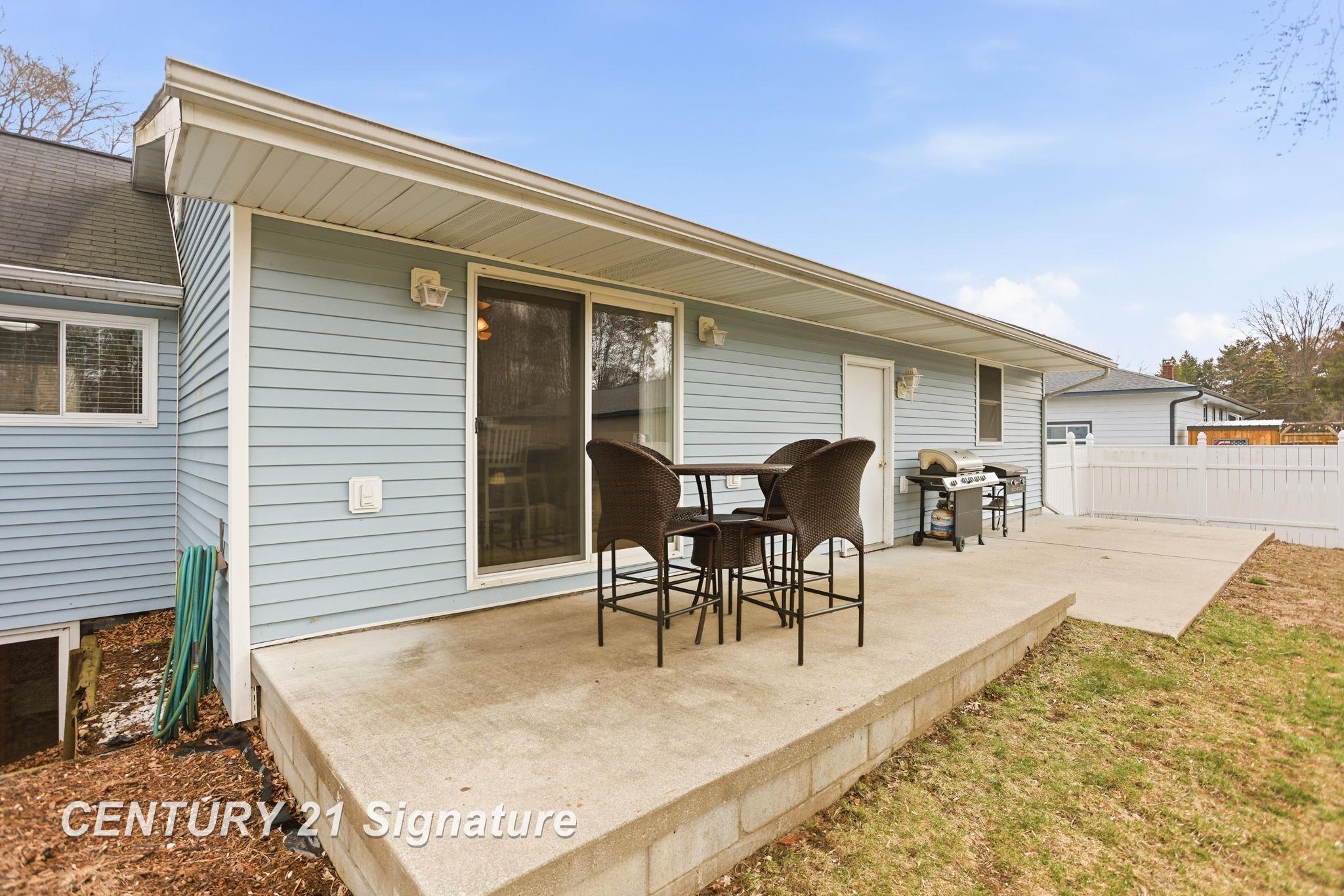 526 South Maple Street Hemlock, MI 48626 - Photo 31 of 45