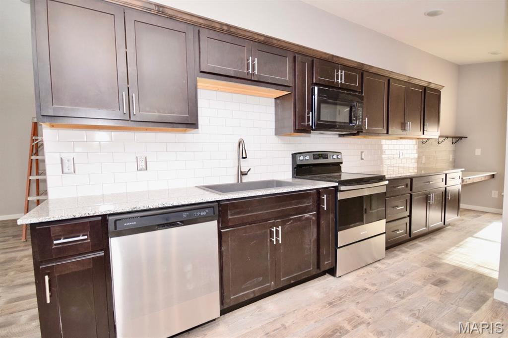 3041 Meyer Road Festus, MO 63028 - Photo 11 of 24