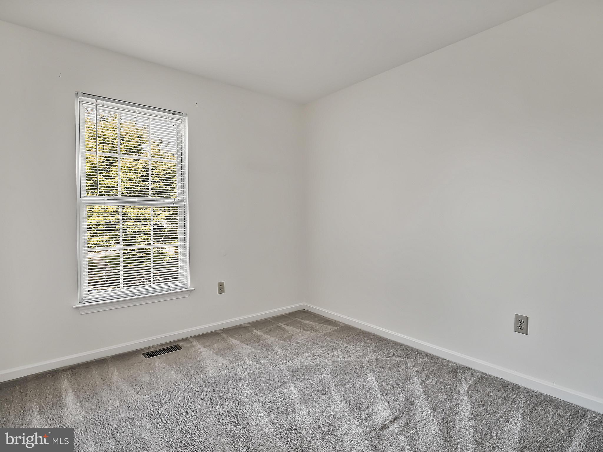 16820 Centerfield Way Olney, MD 20832 - Photo 31 of 48 Bedroom 3