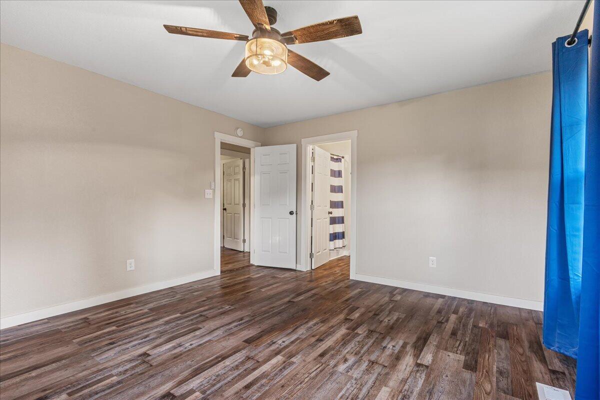 619 Huff Bend Lane Ten Mile, TN 37880 - Photo 11 of 30 11-619 Huff Bend Lane-10