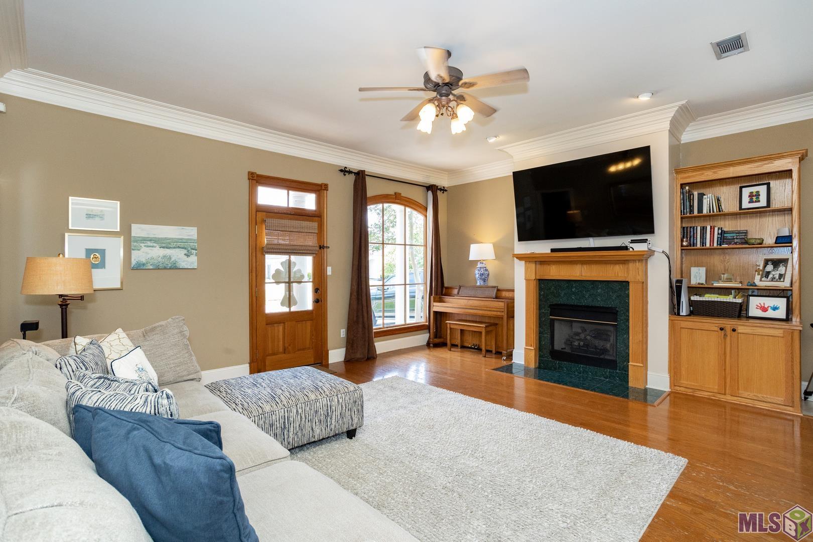 10602 Springglen Court Baton Rouge, LA 70810 - Photo 4 of 28