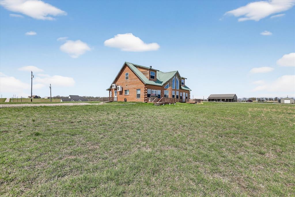 131 Hawk Ridge Decatur, TX 76234 - Photo 7 of 34