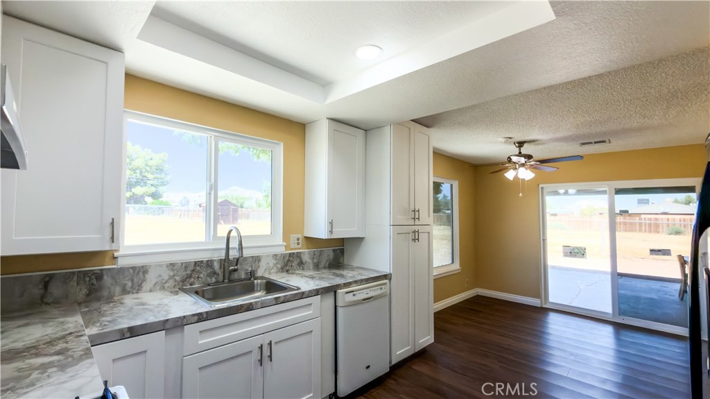 15576 Ute Road Apple Valley, CA 92307 - Photo 6 of 30 Gallery Image 6