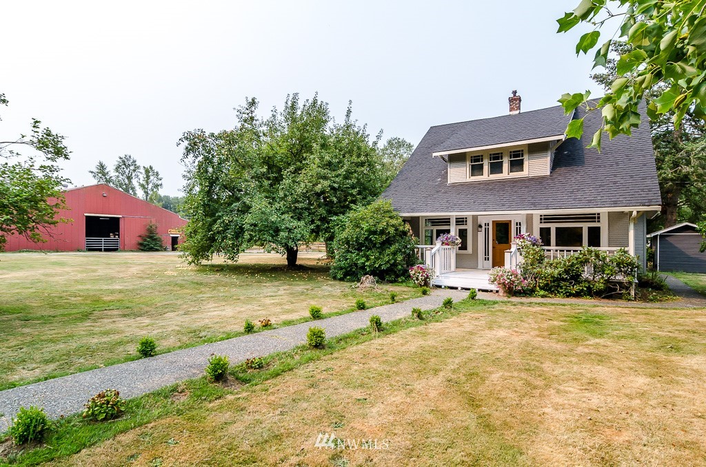 3941 Squalicum Lake Road Bellingham, WA 98226 - Photo 1 of 25 Gallery Image 1