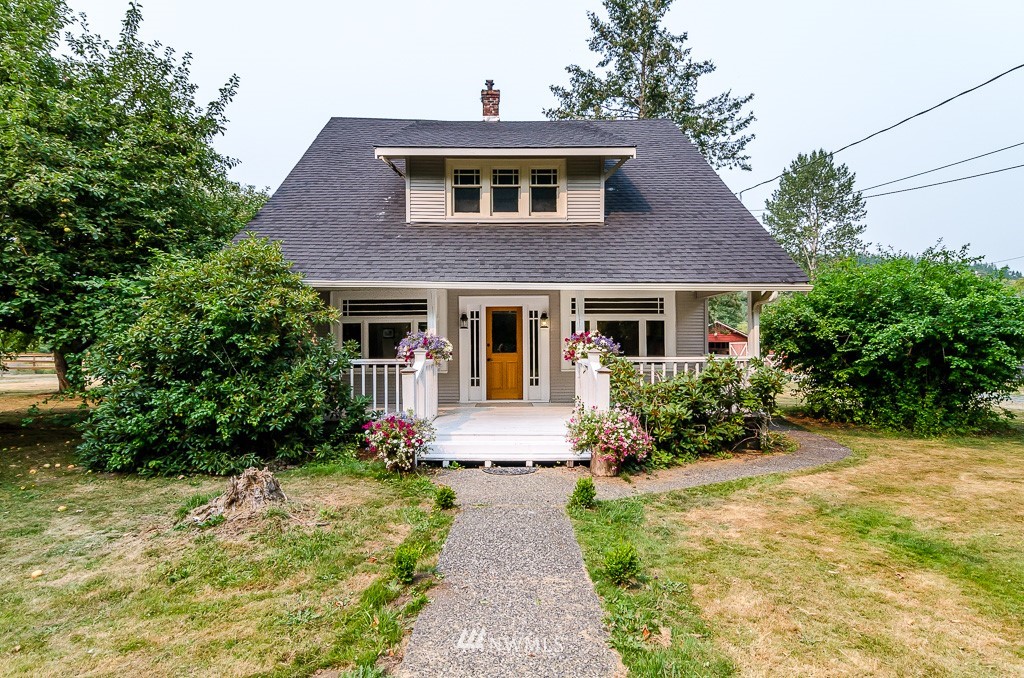 3941 Squalicum Lake Road Bellingham, WA 98226 - Photo 2 of 25 Gallery Image 2