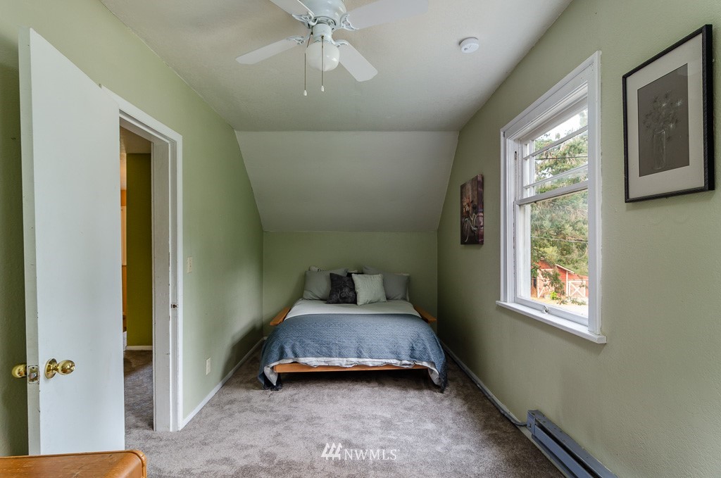 3941 Squalicum Lake Road Bellingham, WA 98226 - Photo 14 of 25 Gallery Image 14
