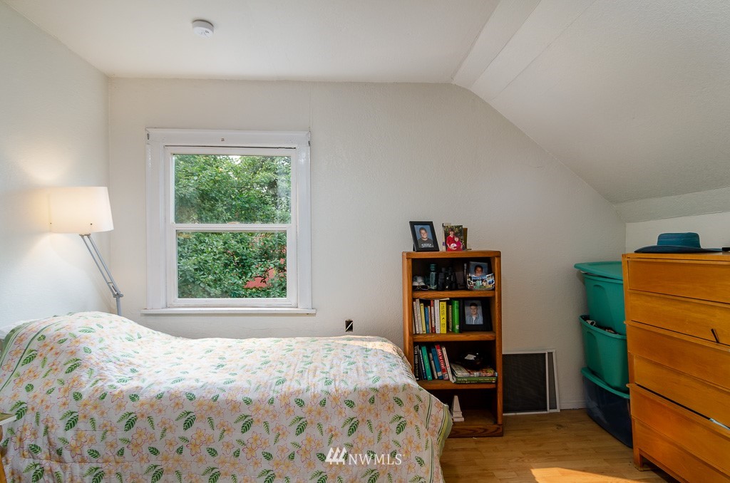 3941 Squalicum Lake Road Bellingham, WA 98226 - Photo 15 of 25 Gallery Image 15