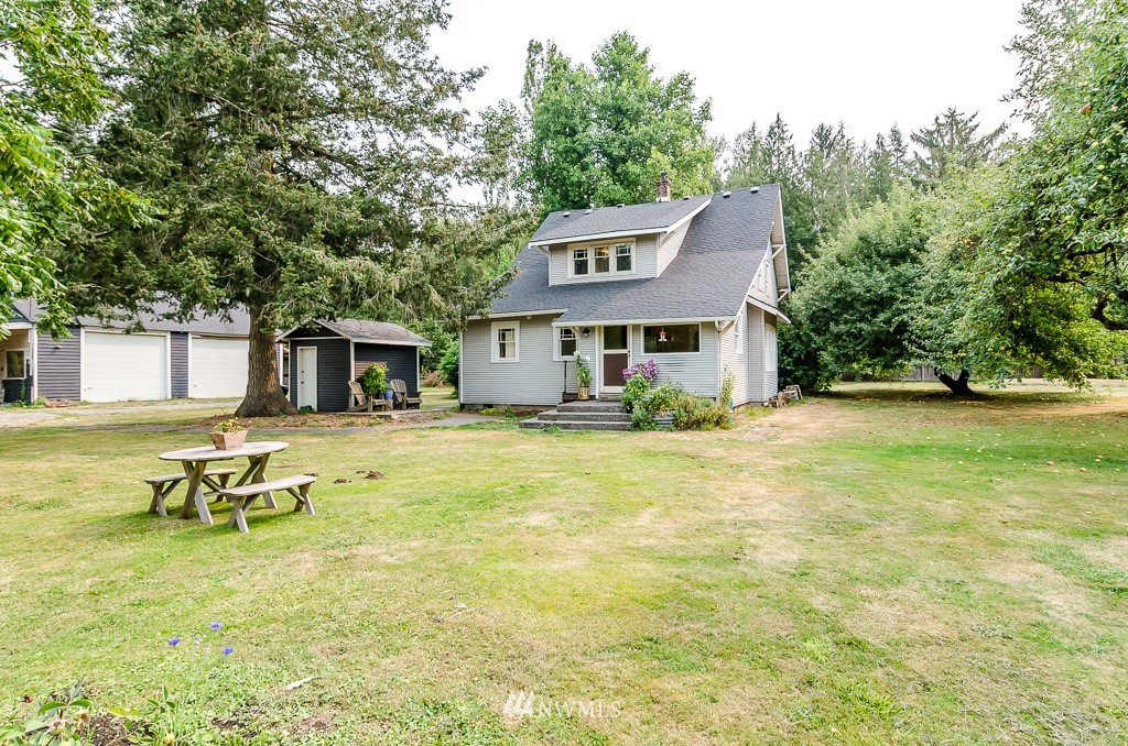 3941 Squalicum Lake Road Bellingham, WA 98226 - Photo 16 of 25 Gallery Image 16