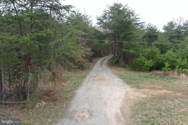 $98,000 | Oakland Road, Louisa, VA 23093