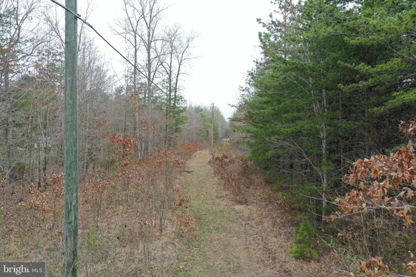 $98,000 | Oakland Road, Louisa, VA 23093