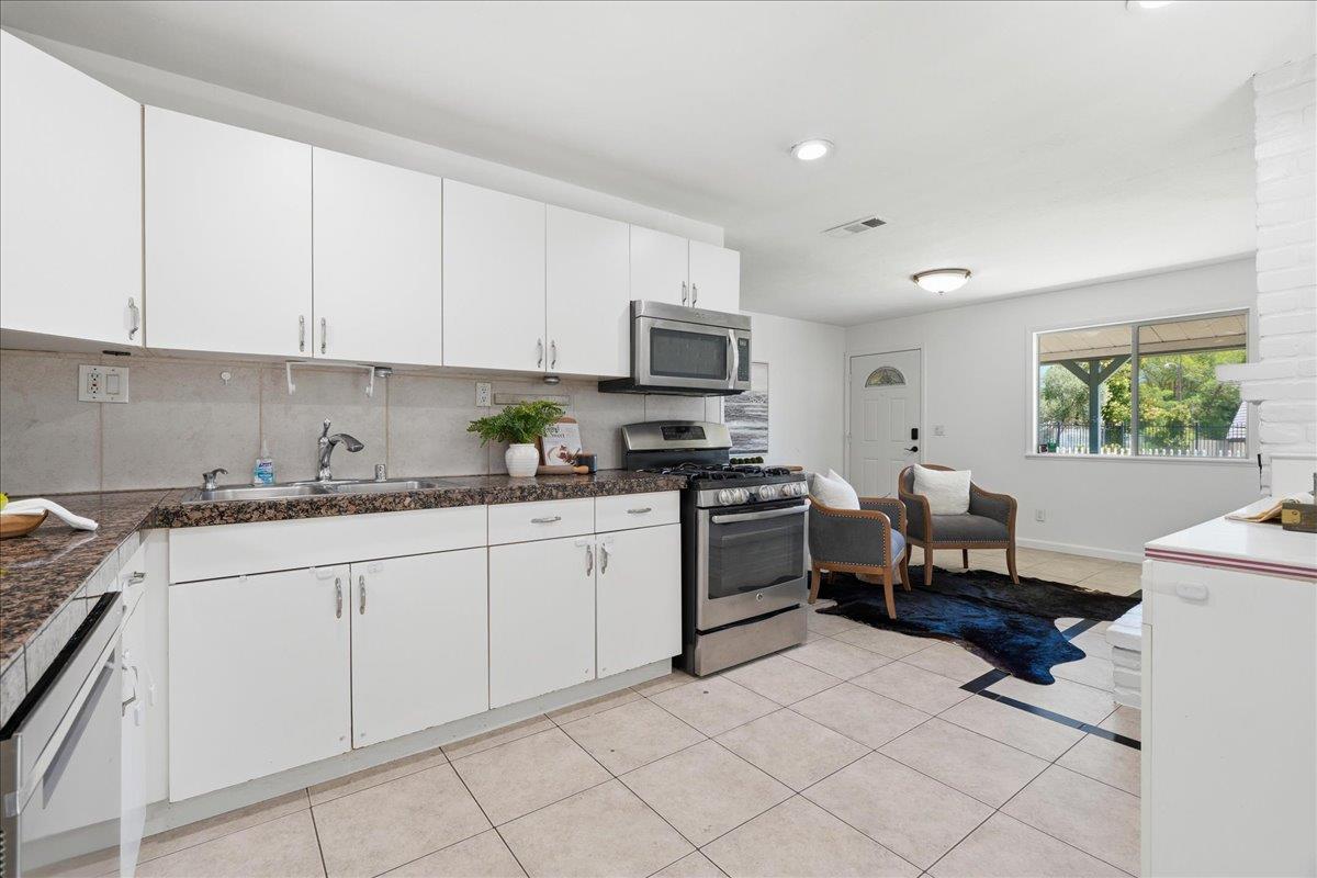 9380 Eckerman Road Granite Bay, CA 95661 - Photo 13 of 42