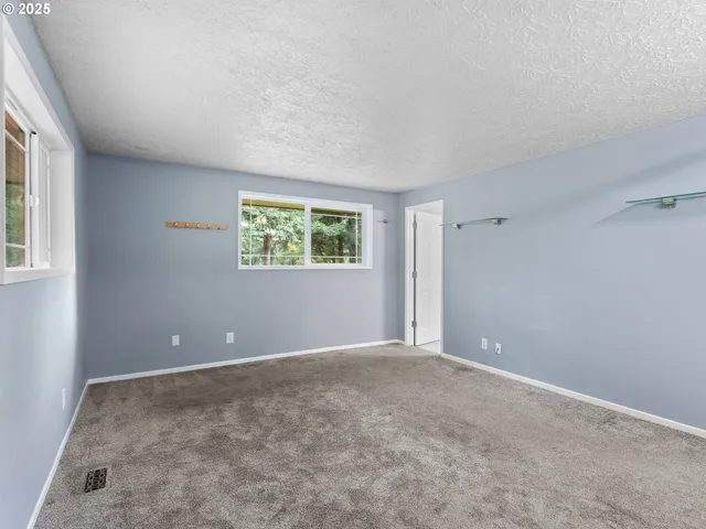 $749,900 | 25404 Northeast 56th Street, Vancouver, WA 98682