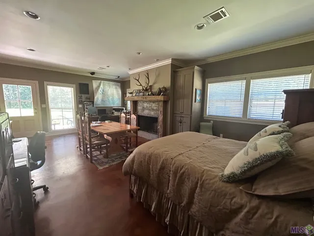 $1,400,000 | 2907 La Highway, St. Francisville, LA 70775