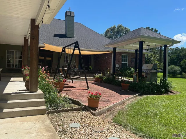 $1,400,000 | 2907 La Highway, St. Francisville, LA 70775