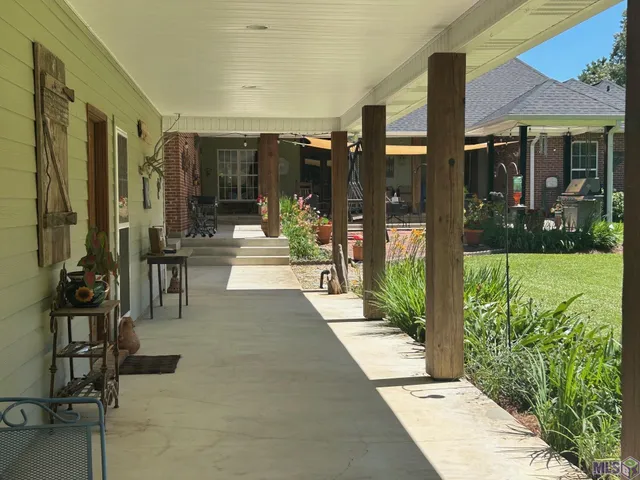 $1,400,000 | 2907 La Highway, St. Francisville, LA 70775