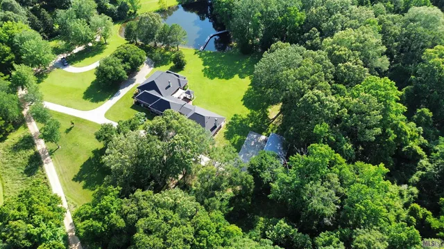 $1,400,000 | 2907 La Highway, St. Francisville, LA 70775