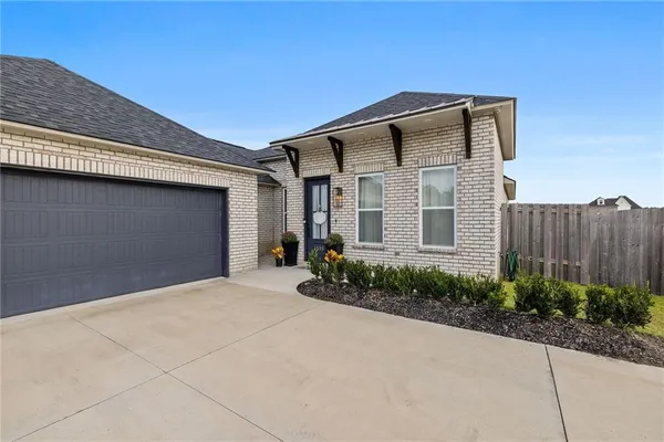 $387,000 | 1525 Audubon Parkway, Madisonville, LA 70447