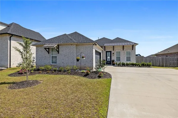 $387,000 | 1525 Audubon Parkway, Madisonville, LA 70447