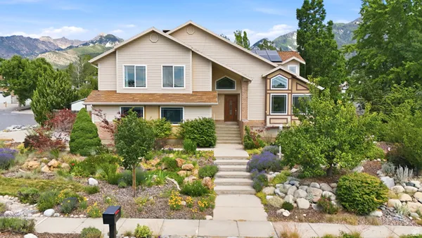 $999,900 | 10043 South Granite Lane, Sandy, UT 84092