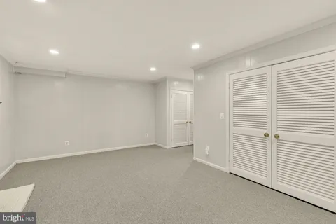 $999,900 | 8 Sangamore Court, Bethesda, MD 20816