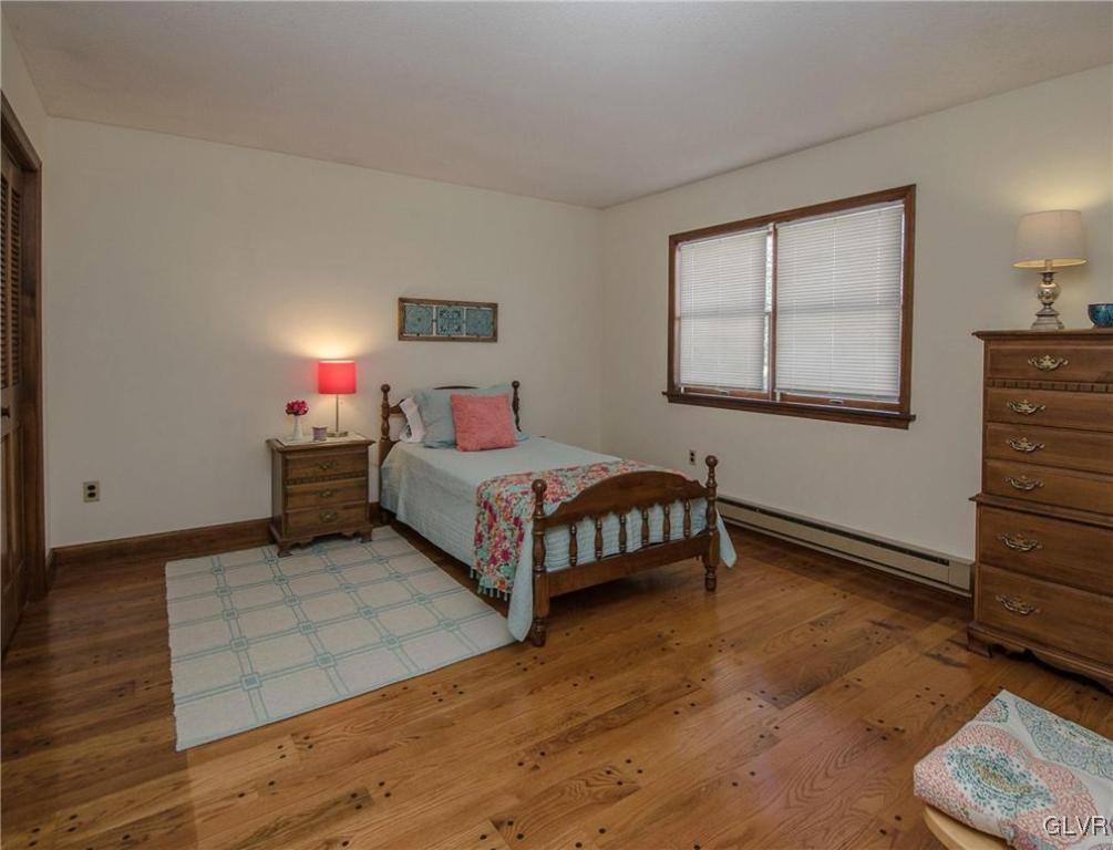1706 State Road Coopersburg, PA 18036 - Photo 19 of 28 Gallery Image 19