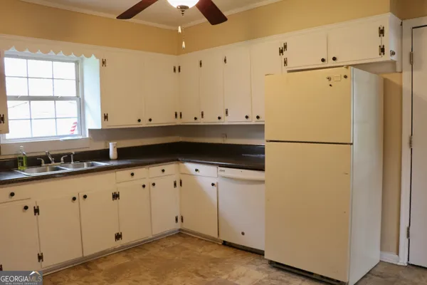 $155,000 | 27 McLeod Street, Lyerly, GA 30730
