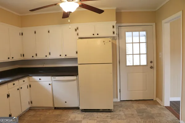 $155,000 | 27 McLeod Street, Lyerly, GA 30730