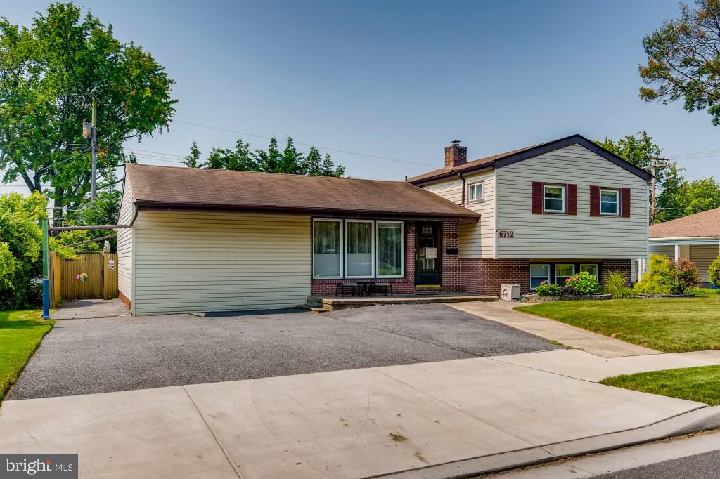 6712 Chippewa Drive Baltimore, MD 21209 - Photo 1 of 27