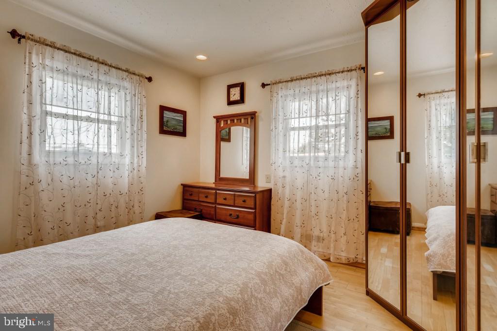 6712 Chippewa Drive Baltimore, MD 21209 - Photo 13 of 27