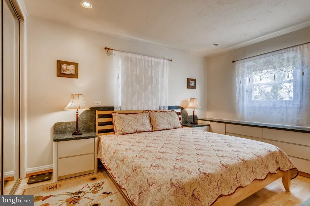 6712 Chippewa Drive Baltimore, MD 21209 - Photo 17 of 27