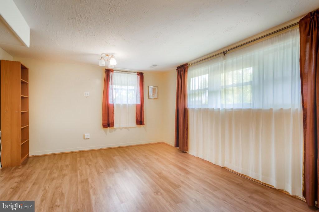 6712 Chippewa Drive Baltimore, MD 21209 - Photo 21 of 27