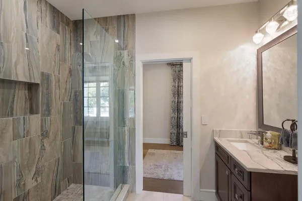 $3,295,000 | 1253 North Basin Lane, Sarasota, FL 34242
