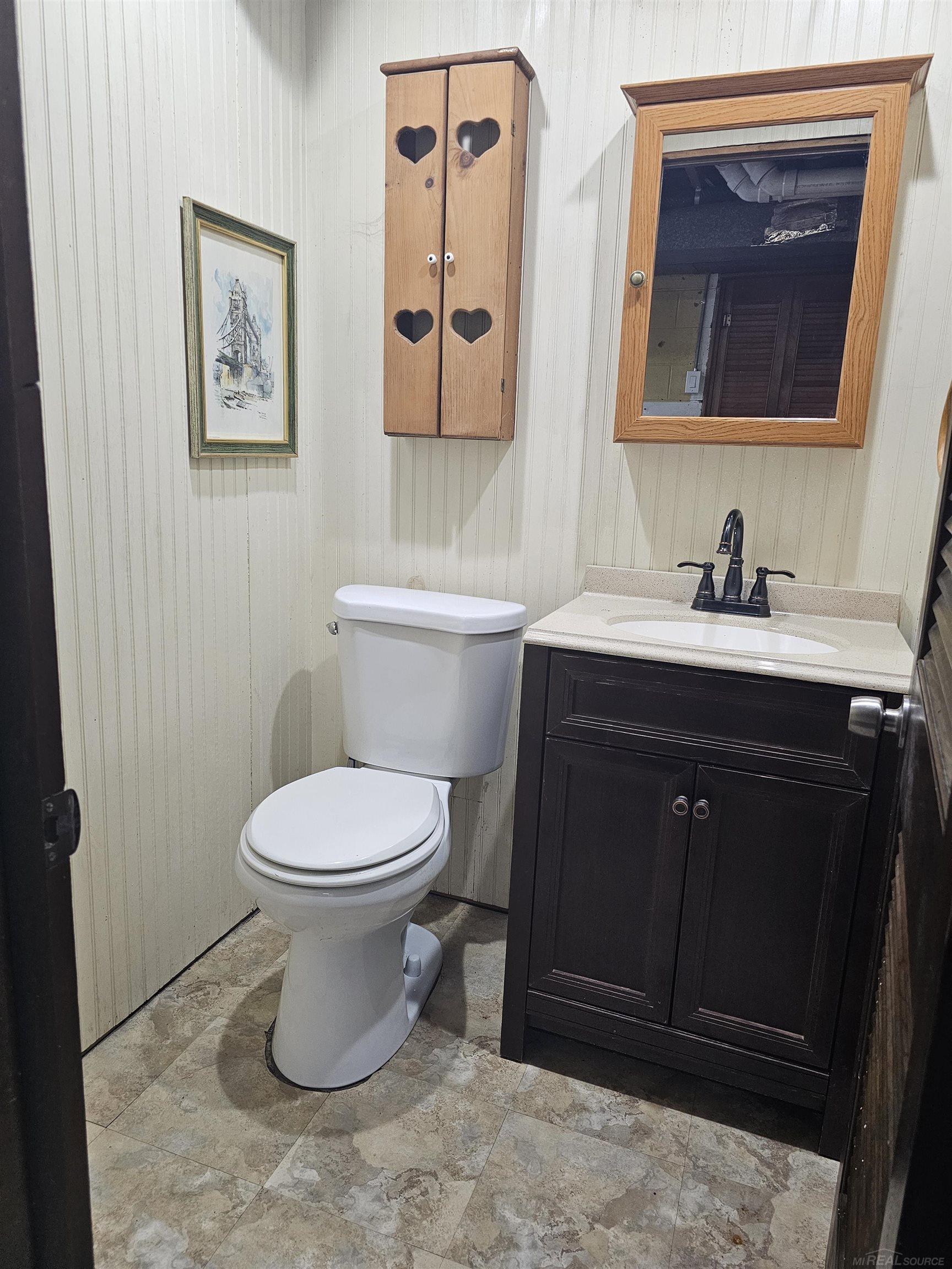 24602 Graham Road Redford, MI 48239 - Photo 30 of 36 Gallery Image 30