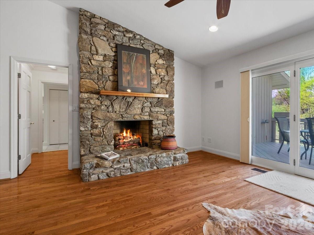 21 Ridge Terrace Asheville, NC 28804 - Photo 7 of 47