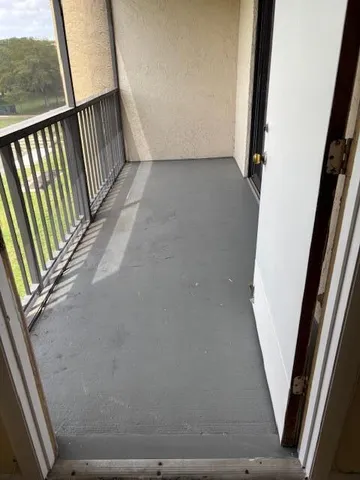 $195,000 | 2820 Tennis Club Drive, Unit 401, West Palm Beach, FL 33417