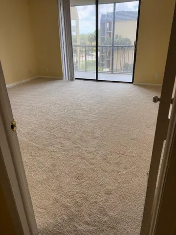 $195,000 | 2820 Tennis Club Drive, Unit 401, West Palm Beach, FL 33417