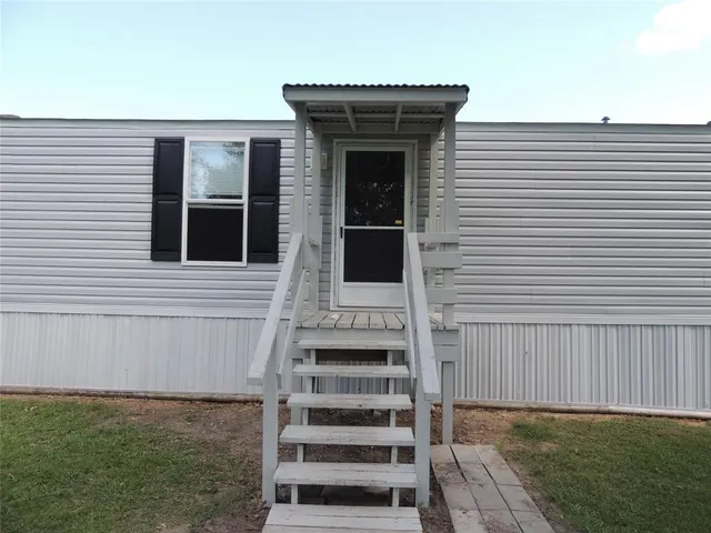 $1,000 | 155 Geerts Street, Trinity, TX 75862