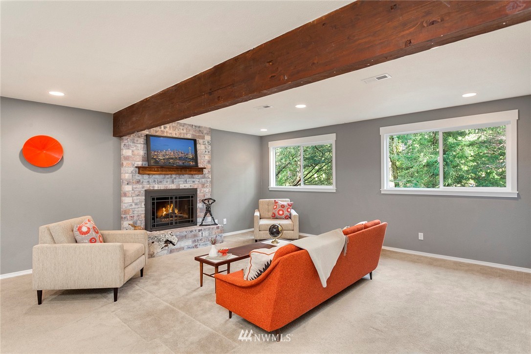 6920 Meadowdale Beach Road Edmonds, WA 98026 - Photo 15 of 23 Gallery Image 15
