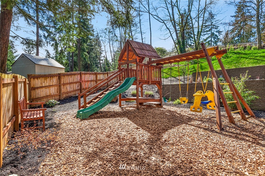 6920 Meadowdale Beach Road Edmonds, WA 98026 - Photo 20 of 23 Gallery Image 20
