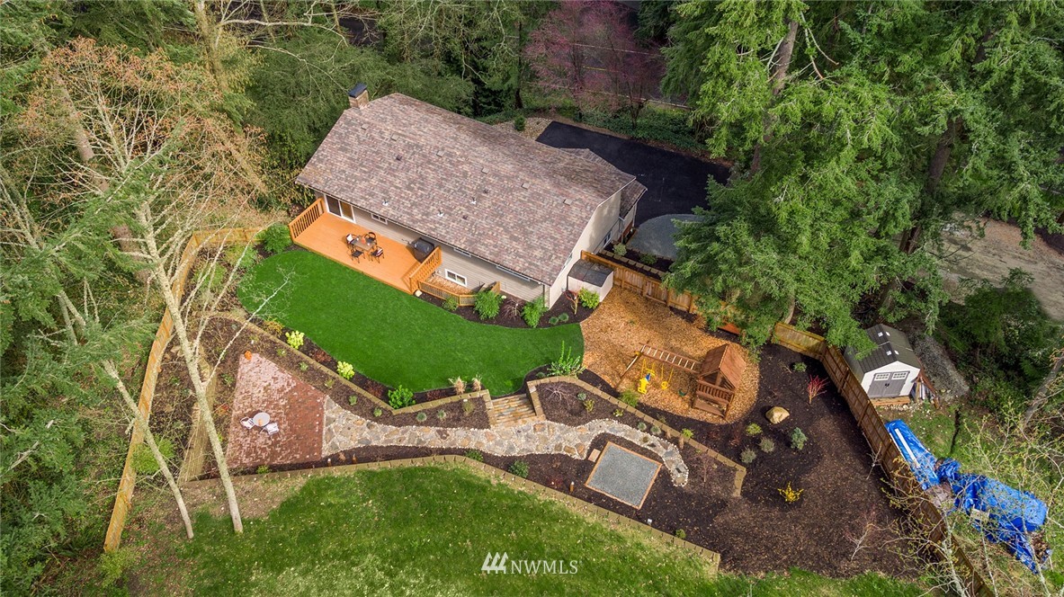 6920 Meadowdale Beach Road Edmonds, WA 98026 - Photo 22 of 23 Gallery Image 22