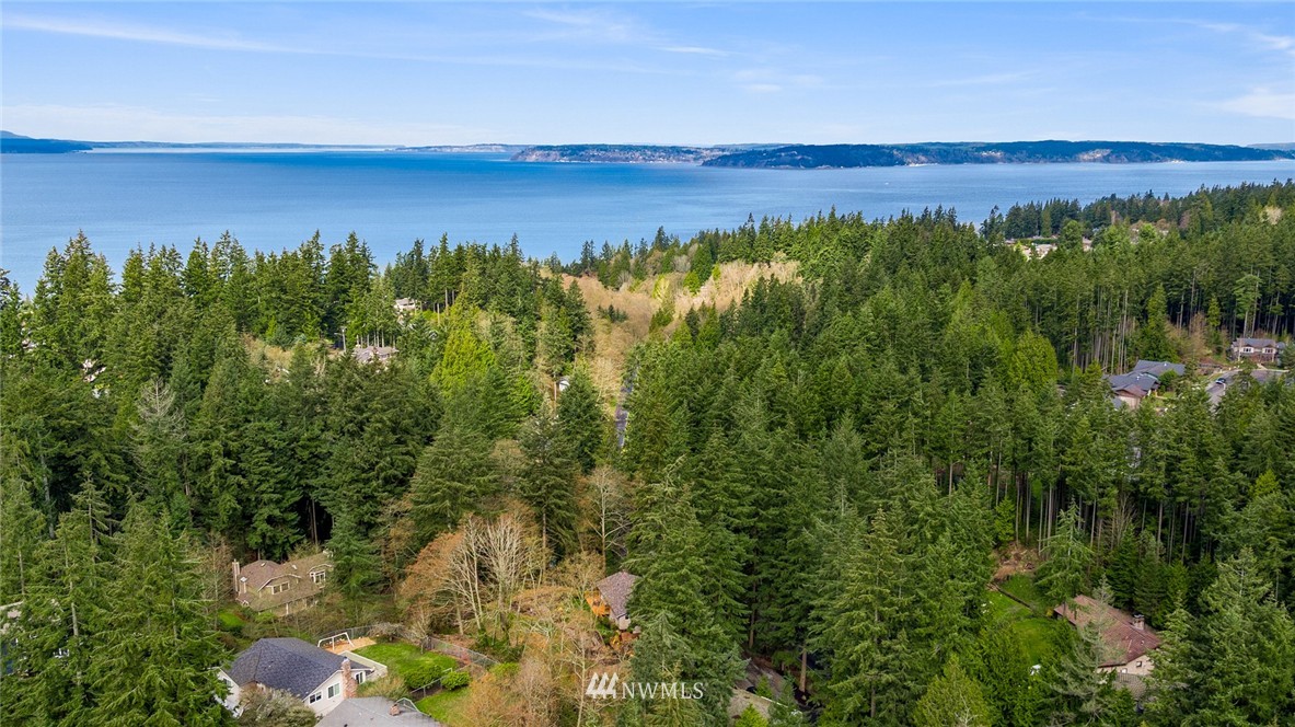 6920 Meadowdale Beach Road Edmonds, WA 98026 - Photo 23 of 23 Gallery Image 23