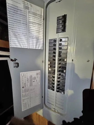 $385,000 | 408 Northeast Main Street, Douglas, MA 01516