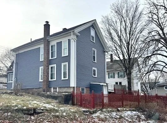 $385,000 | 408 Northeast Main Street, Douglas, MA 01516
