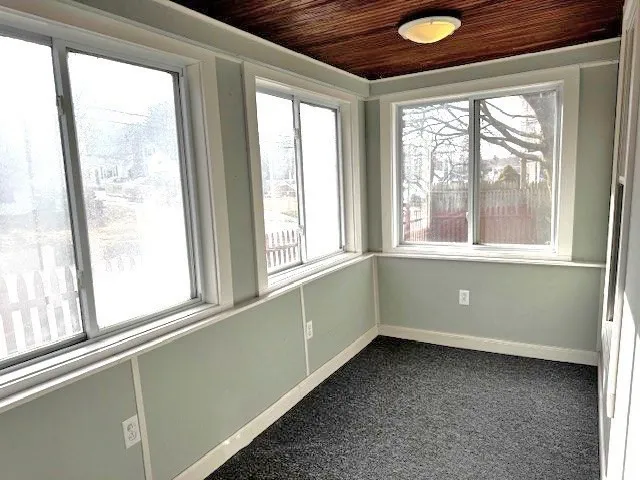 $385,000 | 408 Northeast Main Street, Douglas, MA 01516