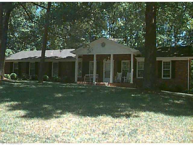 516 Shadybrook Road High Point, NC 27265 - Photo 1 of 1 Exterior Front.